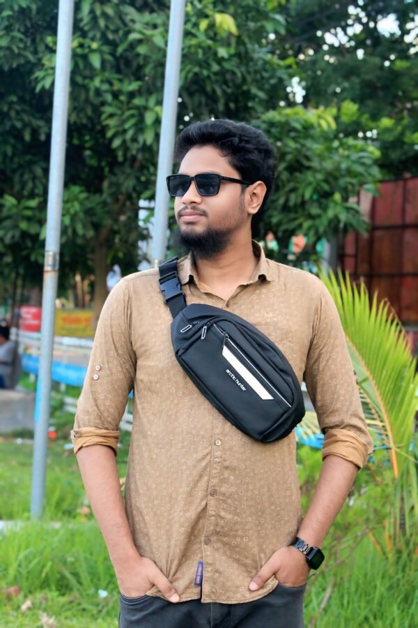 IMG_9284 Arctic hunter Black White Crossbody Chest/Waist Bag V2